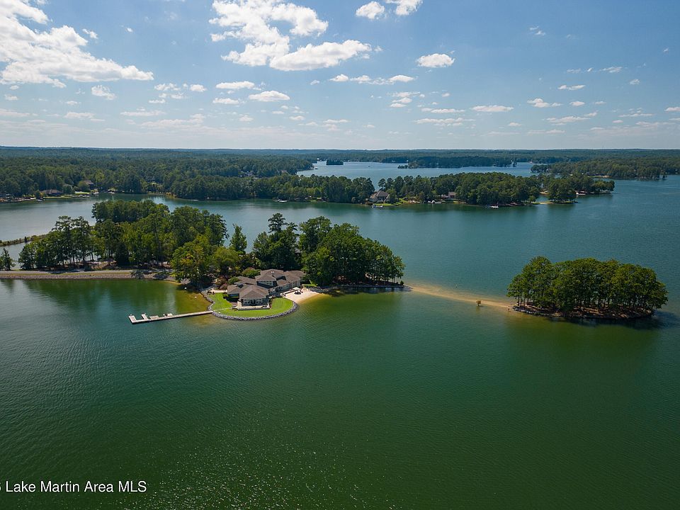 1st image of 1020 Wake Robin