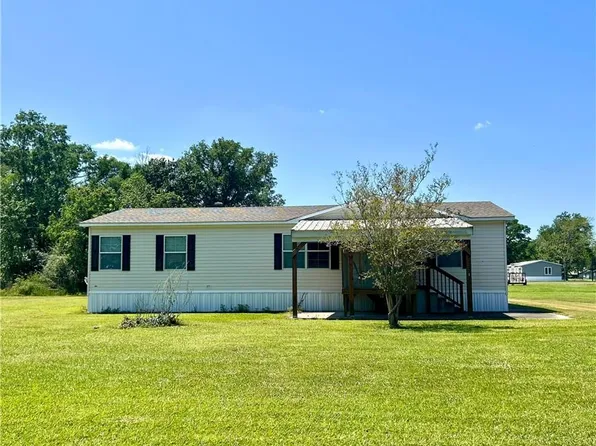 317 6th St, Fenton, LA 70640