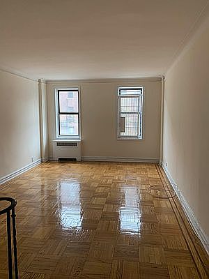 60 Seaman Ave New York NY | Zillow