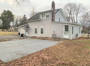 31 Charles St, Montgomery, NY 12549