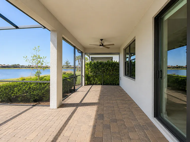 2235 Yellowfin Cir — Photo 3