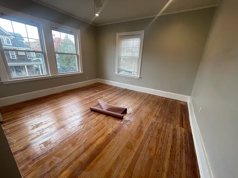62 Charlotte St #3 — Photo 11