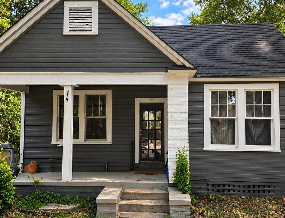1st image of 715 1st Ave