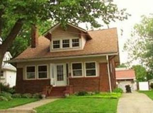 106 7th Ave, Sterling, IL 61081