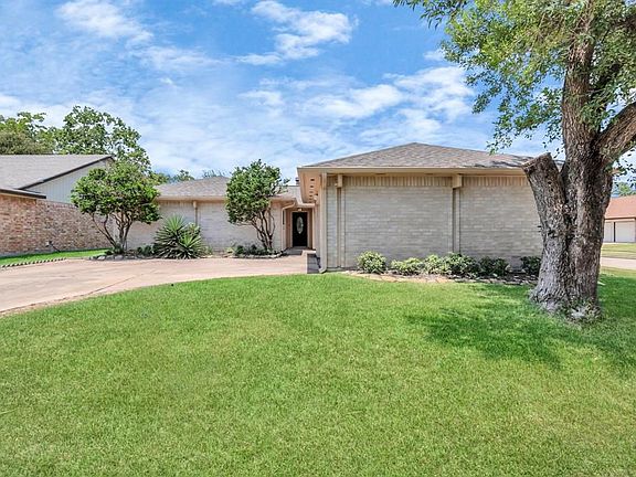 3rd image of 19406 Westhaven Dr
