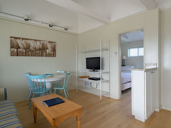 3rd image of 2178 Montauk Hwy #7