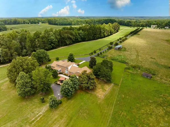 2667 Union Church Rd, Buckingham, VA 23921