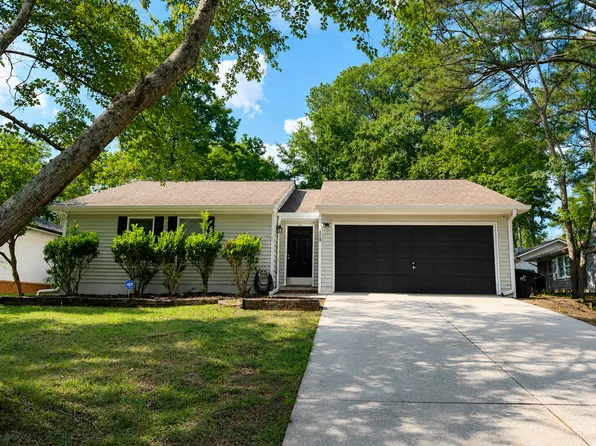 1710 Underwood Dr SE, Conyers, GA 30013