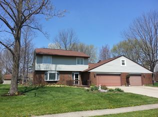 399 Shirley Ann Dr, Dayton, OH 45458