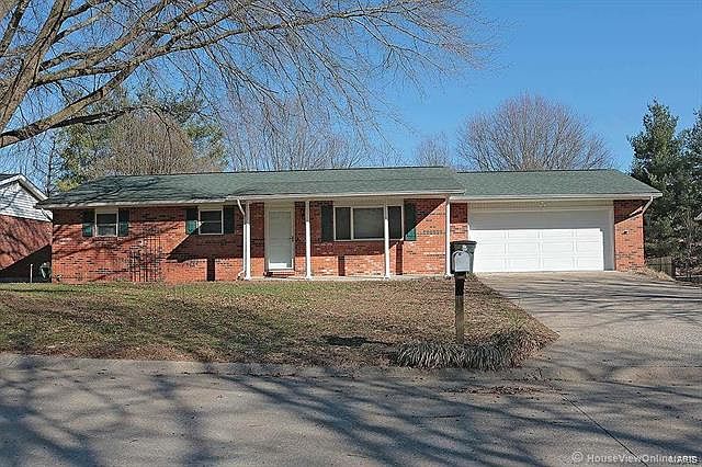 1st image of 1532 Amblewood Dr