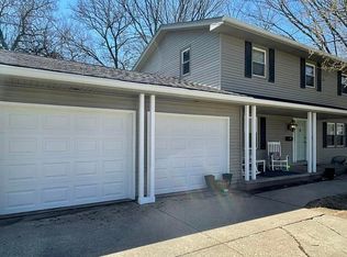 6219 N Eldorado Dr, Peoria, IL 61614