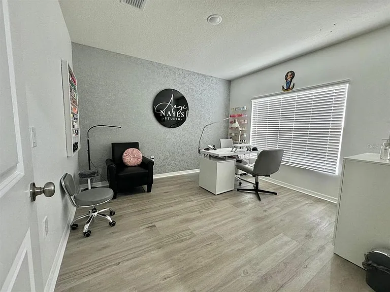 2900 Ponce Crest Dr — Photo 6