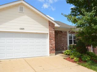 1223 Denali Dr, Festus, MO 63028