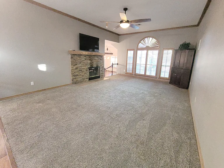 6029 Covey Run Dr — Photo 8