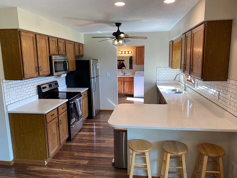 1108 E Pl — Photo 9