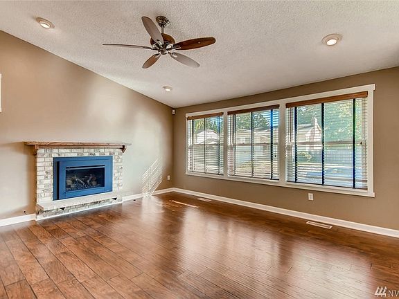 3rd image of 10210 NE 143rd Pl