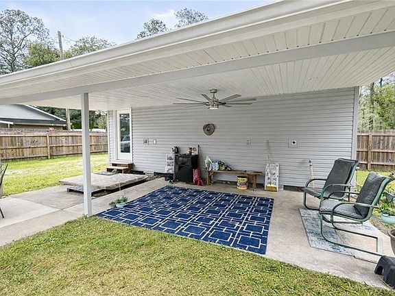 2nd image of 38552 Lees Landing Rd