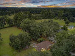 743 Bachelor Hill Rd, Walterboro, SC 29488
