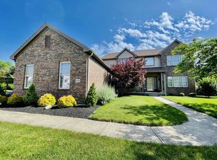 5656 Maple Dell Ct, Hilliard, OH 43026