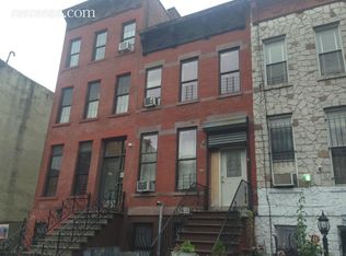 562A Lafayette Ave, Brooklyn, NY 11205
