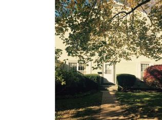 7380 Foxmill Rd UNIT A, Mentor, OH 44060