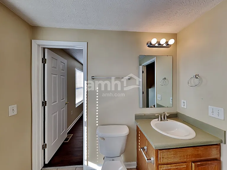 456 Kathryn Dr — Photo 15
