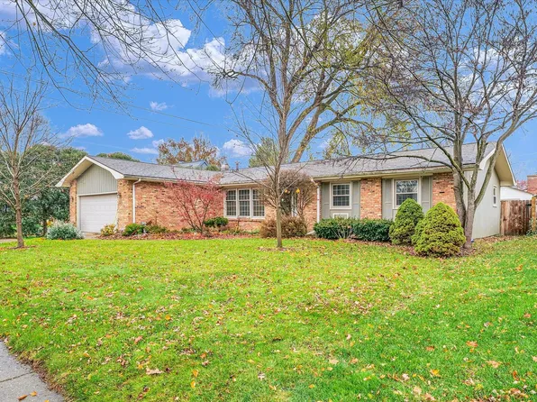 1304 Theodore Dr, Champaign, IL 61821