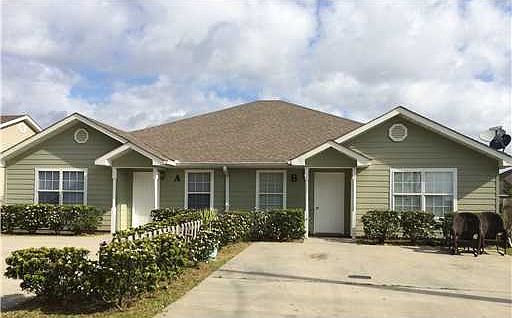 1st image of 4056 Camellia St