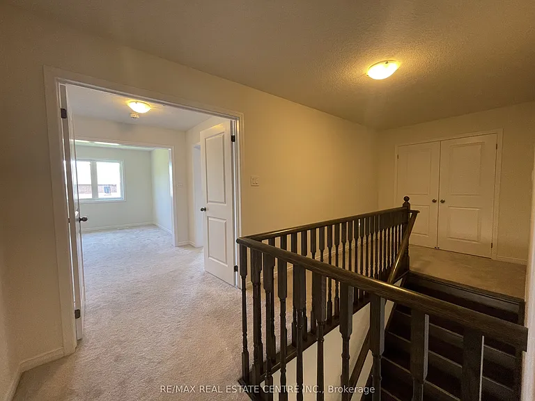 7869 Buckeye Cres — Photo 15