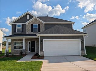 1329 Dandridge Dr, Kernersville, NC 27284