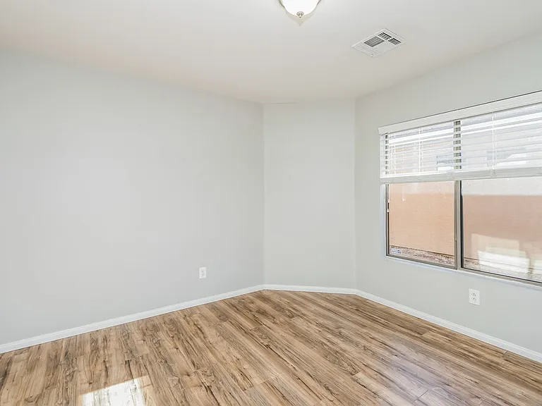 6468 Duck Hill Springs Dr — Photo 12