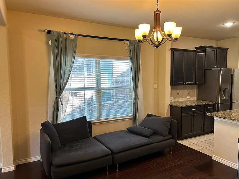 10320 Big Sandy Ct — Photo 32