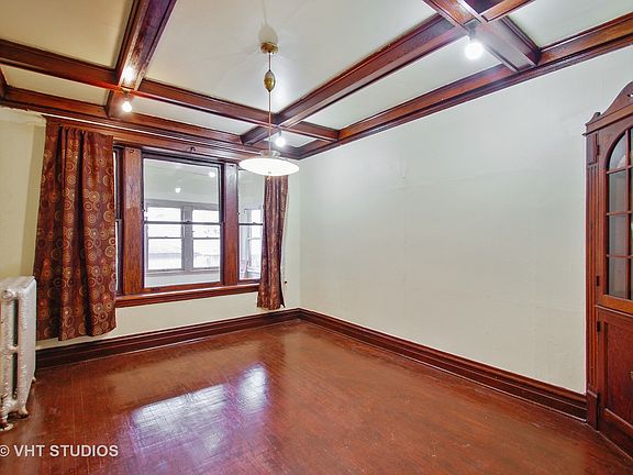 4th image of 4436 N Maplewood Ave