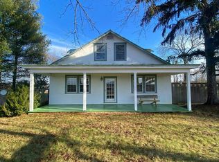 96 Hackleys Mill Rd, Amissville, VA 20106
