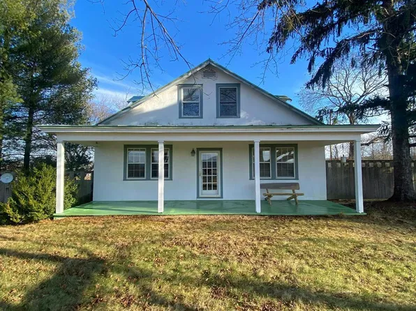 96 Hackleys Mill Rd, Amissville, VA 20106