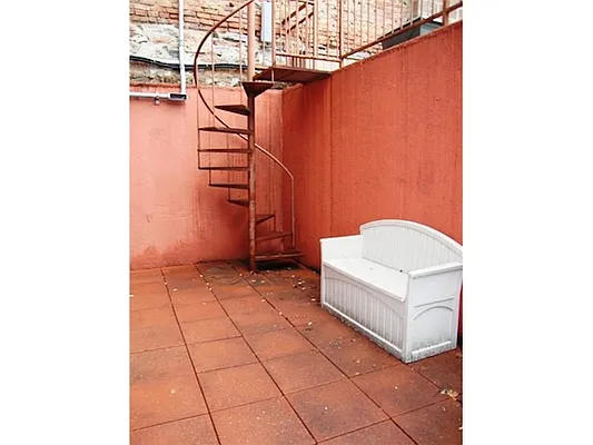 Rented by Mirador Real Estate | media 10