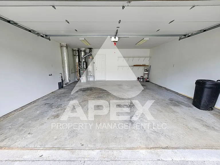 10808 Topview Ln — Photo 21