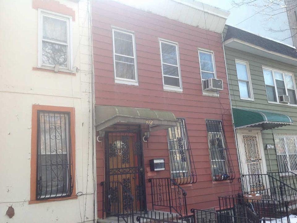 2nd image of 412 Cornelia St