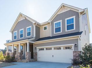 101 Martingale Dr, Holly Springs, NC 27540