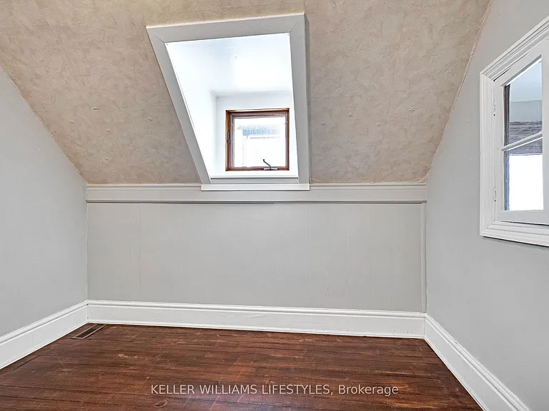 421 Central Ave — Photo 37