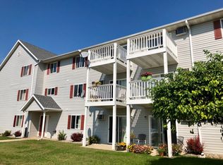 207 3rd Ave APT 22, Monroe, WI 53566