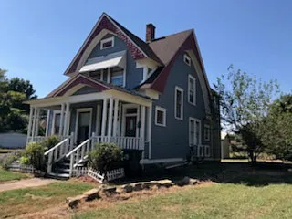 501 N 11th St - 501 1/2 — Photo 2