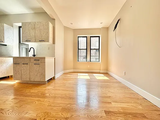 Rented by Doorway NYC, LLC | media 4