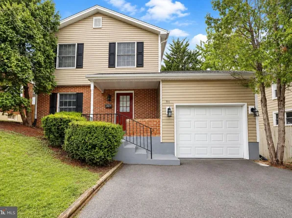 711 E Cork St, Winchester, VA 22601