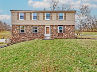 100 Penn Crest Dr, White Oak, PA 15131