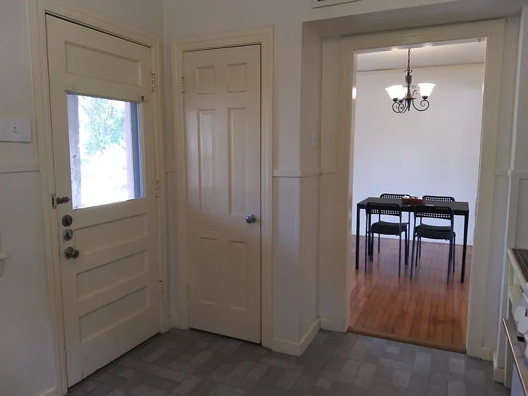 241 W Norwood Ct #1 — Photo 9