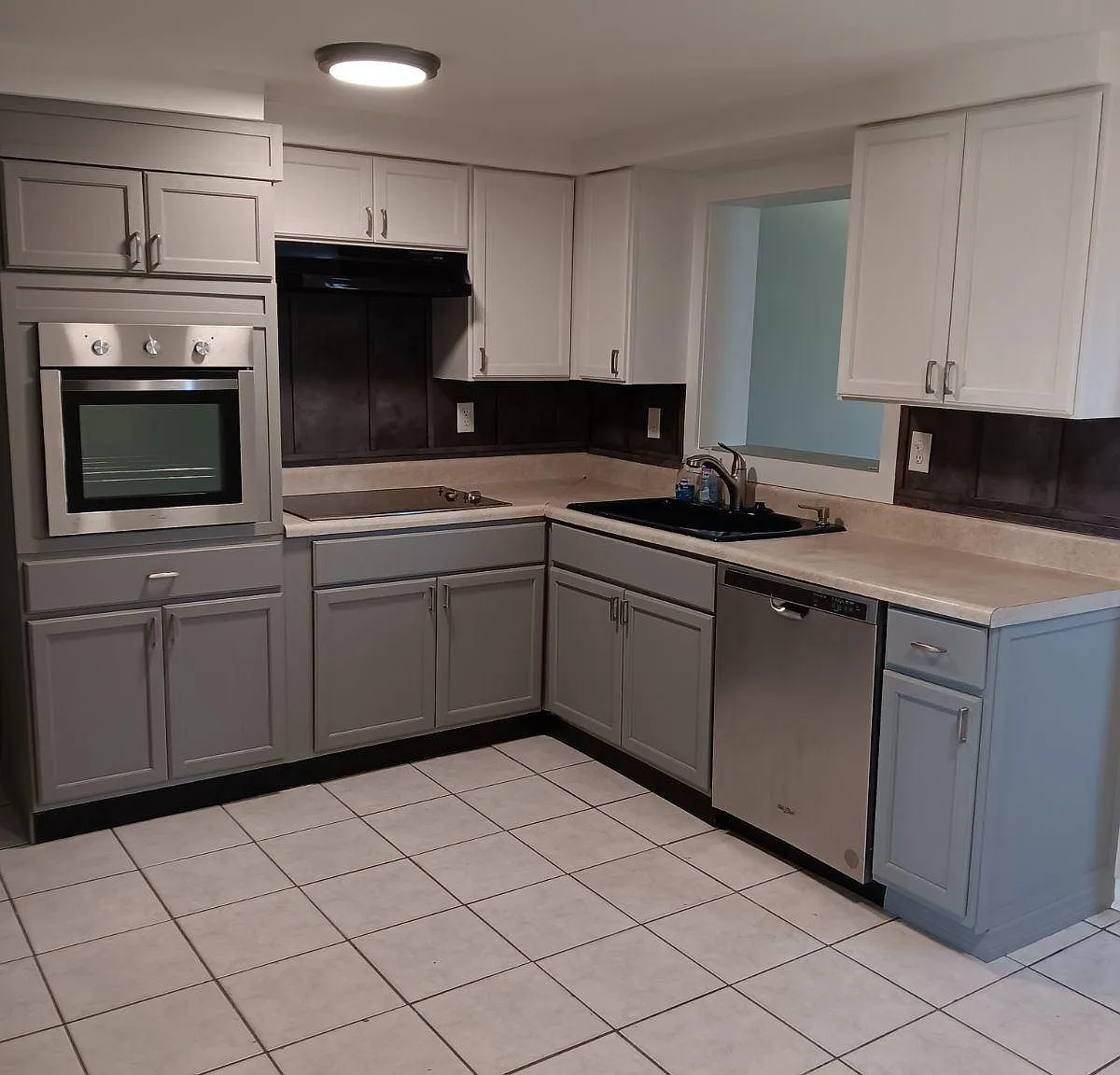 11021 Areca Dr — Photo 2