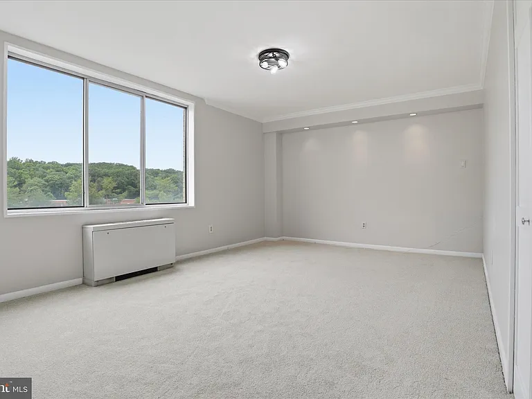 6641 Wakefield Dr #703 — Photo 31