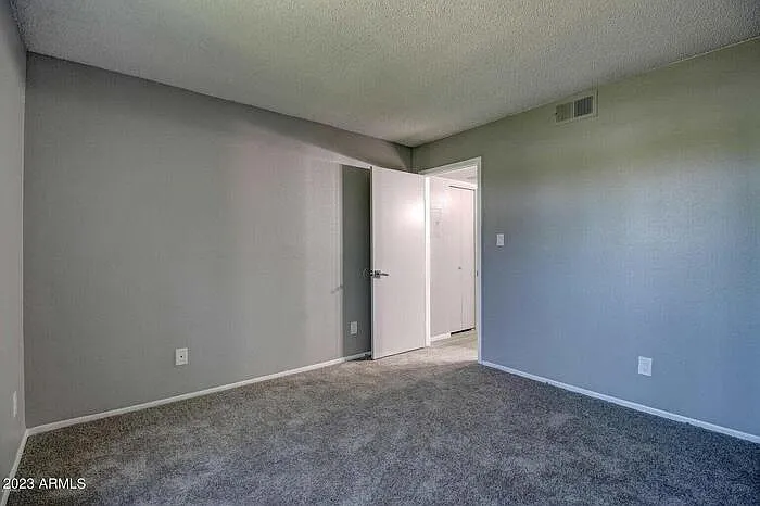 2220 W Dora St #214 — Photo 17