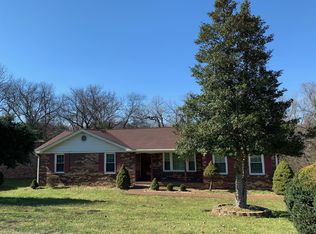 1939 Pinehurst Dr, Nashville, TN 37216